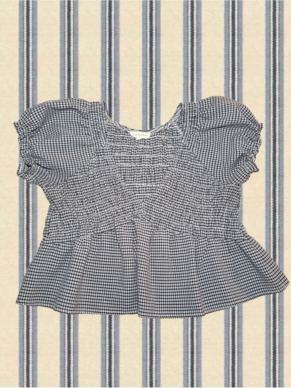 PacSun Black and White Gingham Smocked Puff Sleeve Top